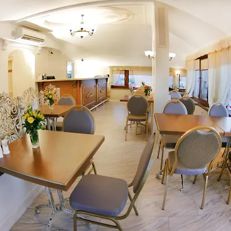 Ekaterina Ii Hotel 3*